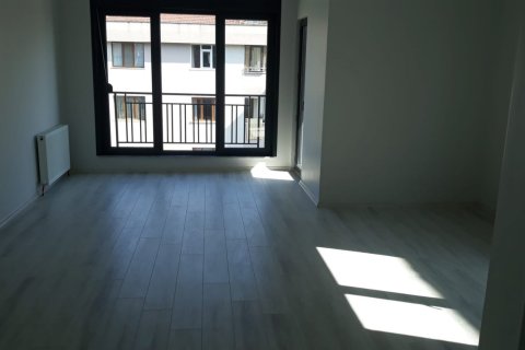 3+1 Apartment in Istanbul, Turkey No. 15528 3