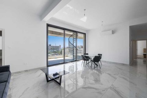 3 dormitorios Penthouse en Limassol, Cyprus No. 43787 3