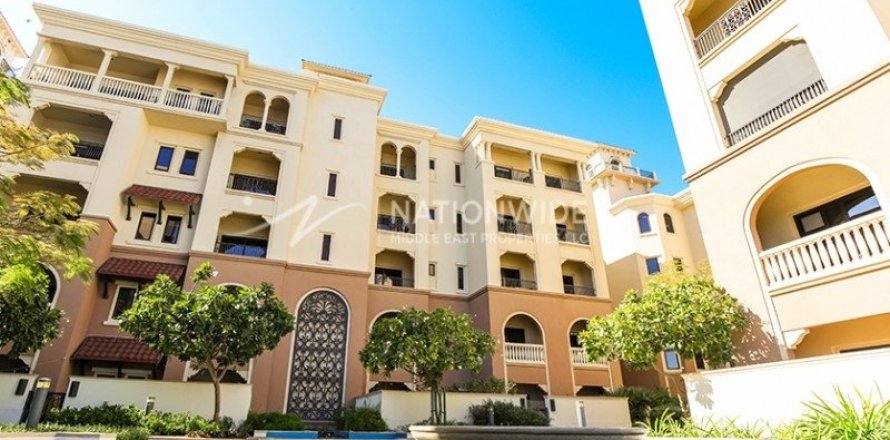 3 dormitorios Apartment en  Saadiyat Island, UAE No. 3703