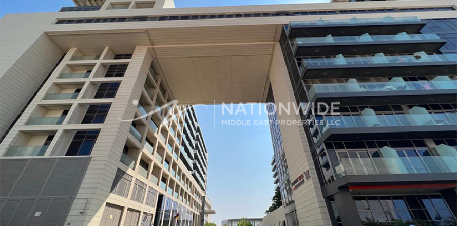 1 bedroom Apartment on the Saadiyat Island, UAE No. 3897