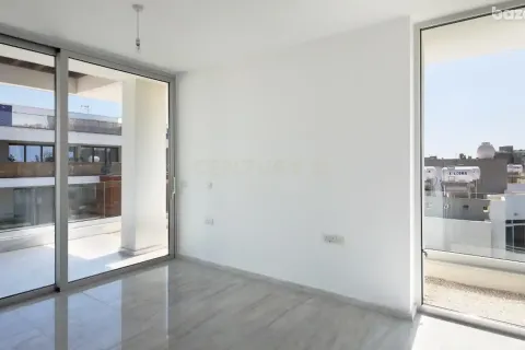 3 dormitorios Apartment en Germasogeia, Cyprus No. 40493 4