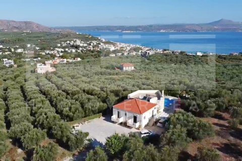 3 bedrooms Villa in Crete, Greece No. 24410 12