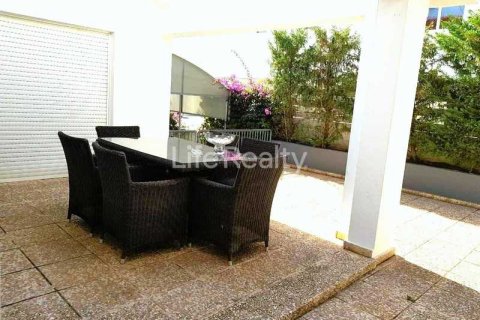 4 bedrooms House in Germasogeia, Cyprus No. 32001 11