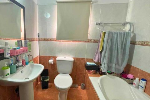 3 bedrooms House in Limassol, Cyprus No. 78009 9
