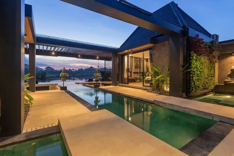 4 bedrooms Villa in Ubud, Indonesia No. 23434 1