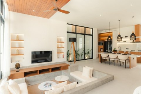 3 bedrooms Villa in Canggu, Indonesia No. 23400 3