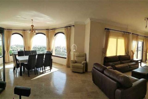 5 bedrooms House in Agios Athanasios, Cyprus No. 77303 16