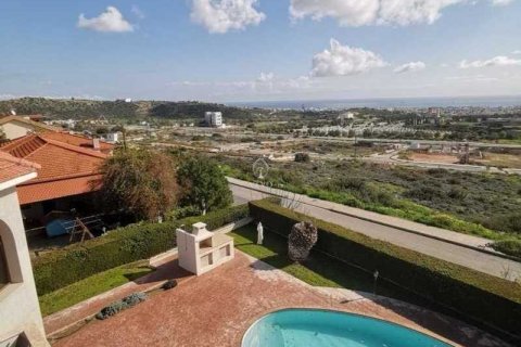 5 bedrooms House in Agios Athanasios, Cyprus No. 77303 3