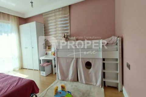 5 rooms Apartment in Konyaalti, Turkey No. 21911 10