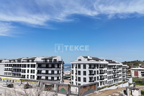 4+1 Apartment in Cinarcik, Turkey No. 11318 10