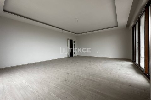 3+1 Apartment in Akcaabat, Turkey No. 11295 3