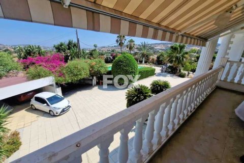 5 bedrooms Villa in Parekklisia, Cyprus No. 76205 16