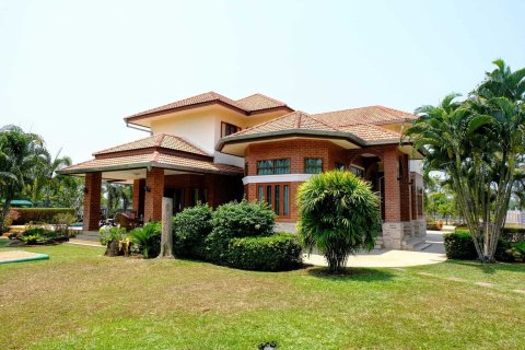 4 dormitorios House en Chiang Mai, Thailand No. 1346 1