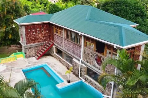 3 bedrooms Villa in Trafalgar, Dominica No. 66259 1