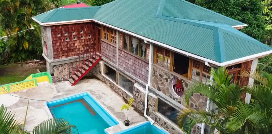 3 bedrooms Villa in Trafalgar, Dominica No. 66259