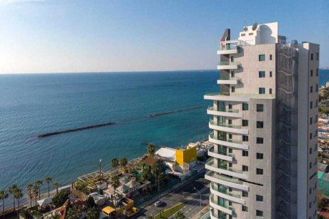 2 bedrooms Apartment in Mouttagiaka, Cyprus No. 32727 9