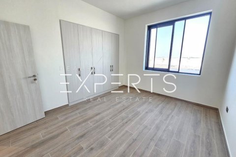 3 bedrooms Townhouse on the Yas Island, UAE No. 53093 13