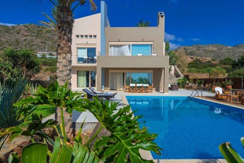 4 bedrooms Villa in Lasithi, Greece No. 24084 2