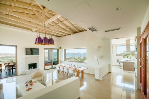 3 bedrooms Villa in Chania, Greece No. 24085 6