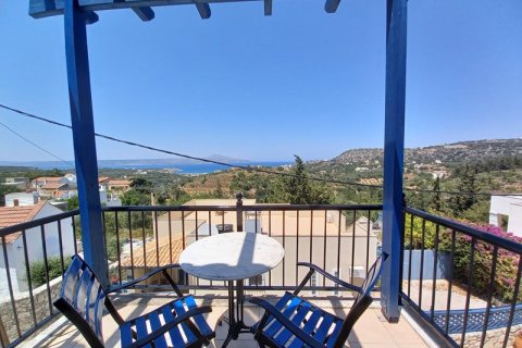 2 bedrooms Villa in Chania, Greece No. 24012 11