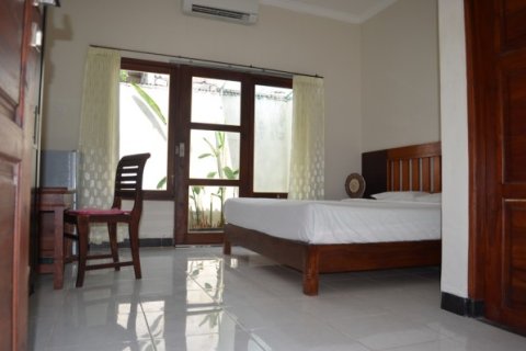 18 bedrooms House in Jimbaran, Indonesia No. 22807 3