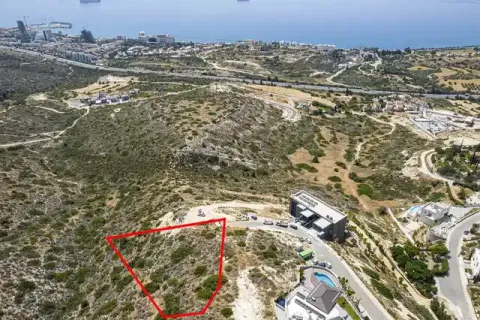 1402m² Land à Agios Tychonas, Cyprus No. 43883 1