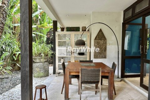 5 bedrooms Villa in Kerobokan, Indonesia No. 22957 15