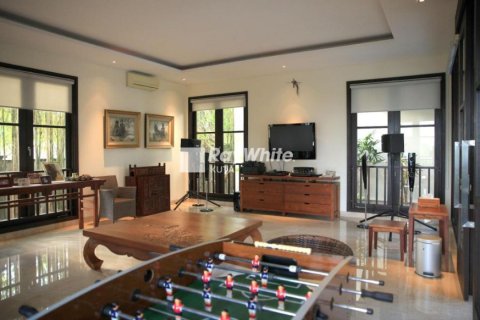 6 bedrooms Villa in Jimbaran, Indonesia No. 22911 4