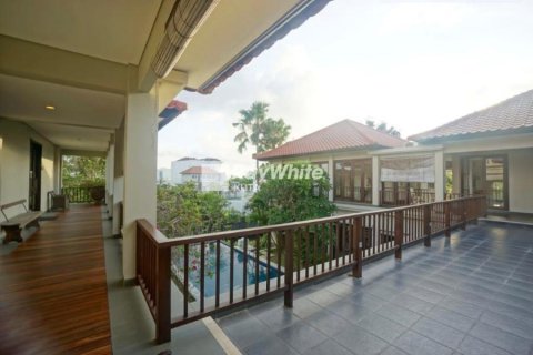 6 bedrooms Villa in Jimbaran, Indonesia No. 22911 10