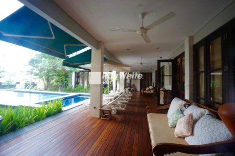 6 bedrooms Villa in Jimbaran, Indonesia No. 22911 22