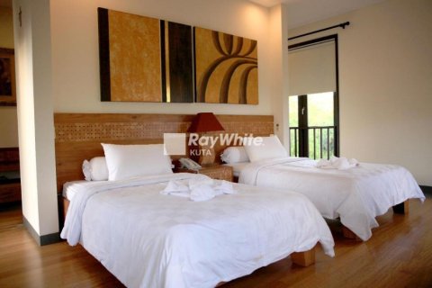 6 bedrooms Villa in Jimbaran, Indonesia No. 22911 15