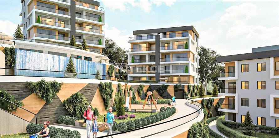 4+1 Apartment in Gemlik, Turkey No. 44226