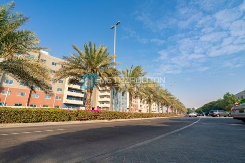 3 bedrooms Apartment in Al Reef, UAE No. 6093 8