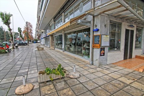 250m² Commercial property à Thessaloniki, Greece No. 48712 2