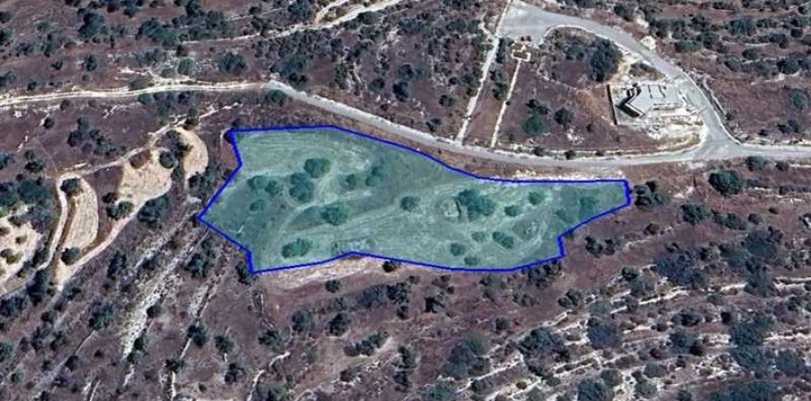 5686m² Land en Fasoula, Cyprus No. 64382