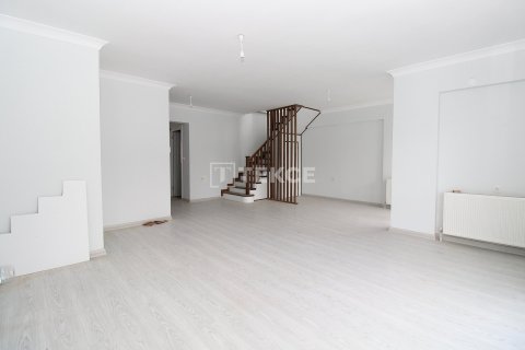 4+1 Appartement à Ankara, Turkey No. 11146 8