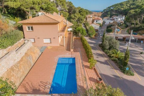 4 dormitorios House en Begur, Spain No. 25352 9