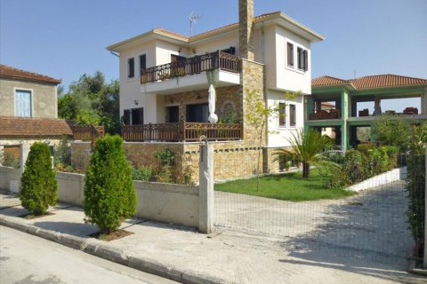 3 bedrooms Villa in Thessaly, Greece No. 49099 1