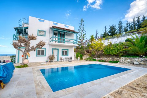 5 bedrooms Villa in Chania, Greece No. 76661 5