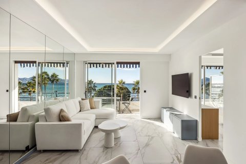 2 bedrooms Apartment in Cannes, France No. 76656 6