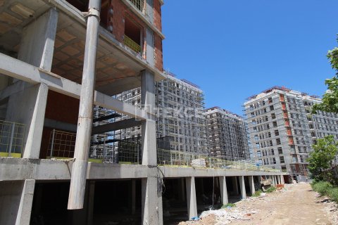 4+1 Apartment in Beylikduezue, Turkey No. 14269 24