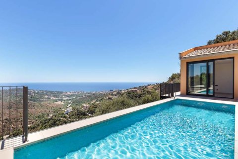 5 bedrooms House in Platja D'aro, Spain No. 25389 3