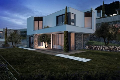 3 bedrooms Villa in Herceg Novi, Montenegro No. 66929 10