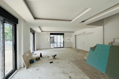 4+1 Appartement à Kemer, Turkey No. 16650 16