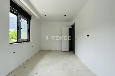 4+1 Apartment in Kemer, Turkey No. 16650 4