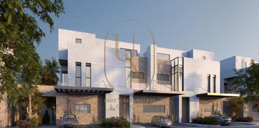 4 bedrooms Townhouse in Al Karma Gates, Egypt No. 38213