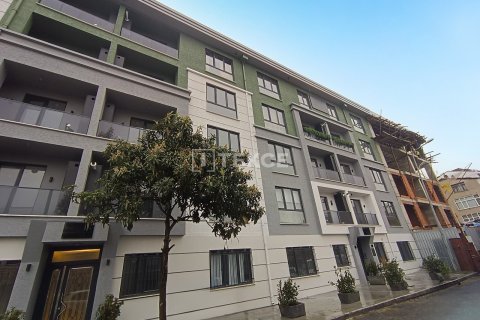 2+1 Apartment en Istanbul, Turkey No. 16958 14