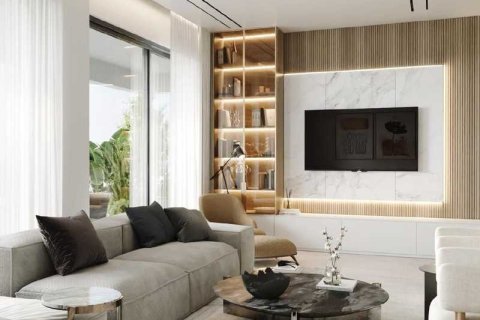 4 bedrooms Apartment in Limassol, Cyprus No. 77606 9