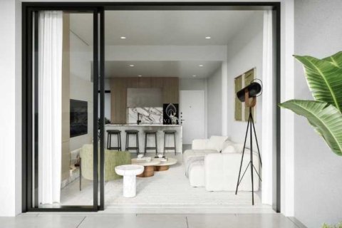 4 bedrooms Apartment in Limassol, Cyprus No. 77606 7