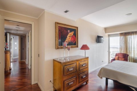 3 dormitorios Apartment en Barcelona, Spain No. 26320 15